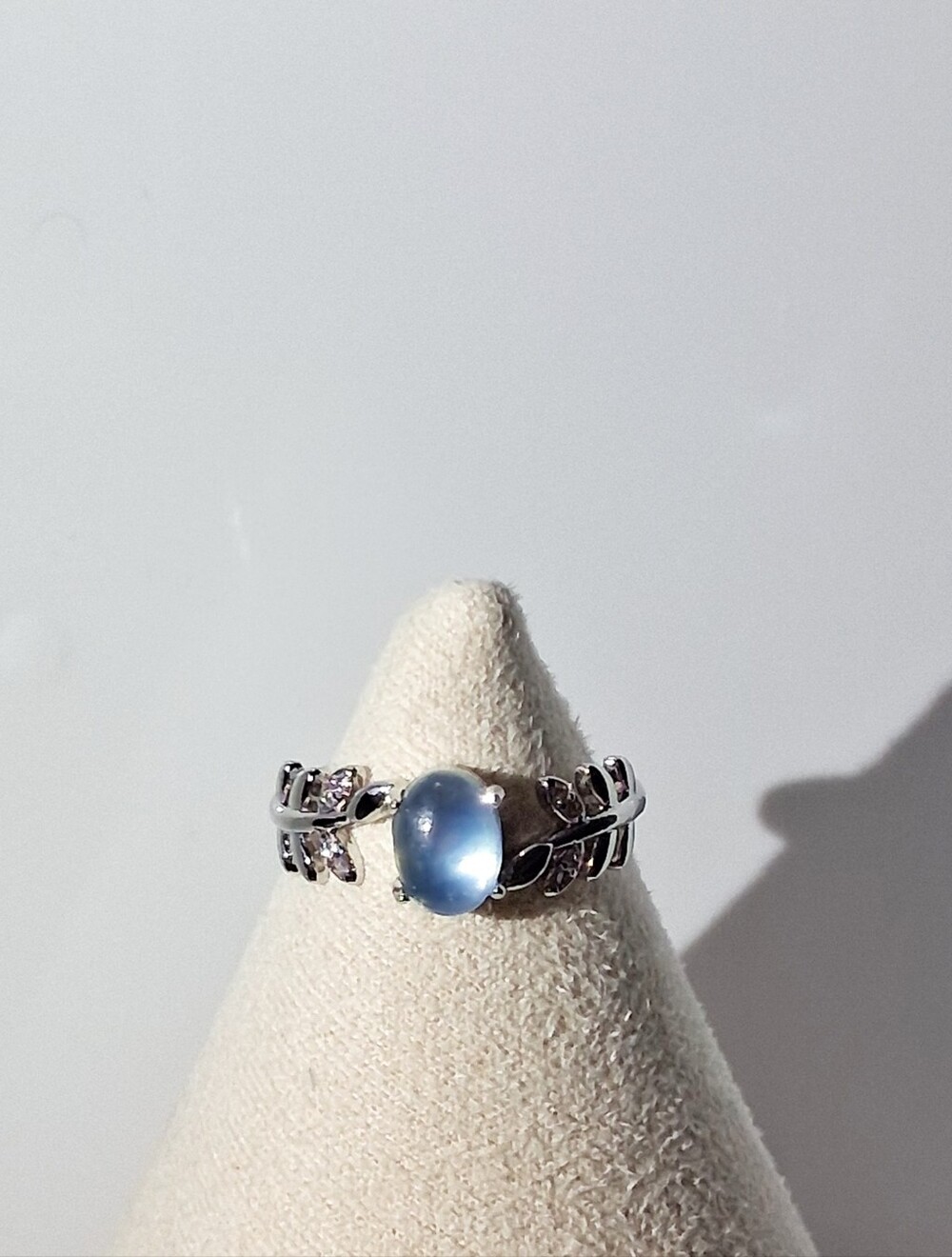 Silver Adjustable Leaf Band Ring with Blue Stone